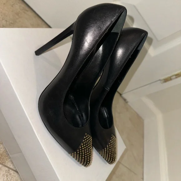 Saint Laurent Black Gold Studded Heels Leather Pumps Size 39 / US 8.5 - Picture 2 of 4